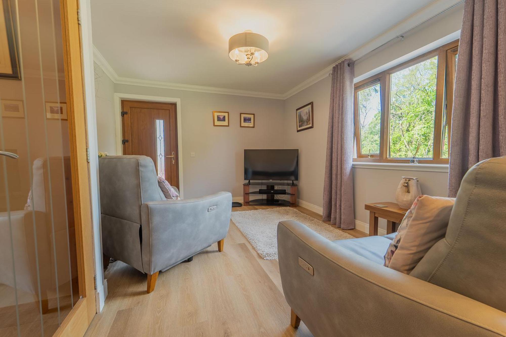 Self Cateringone Bedroom Apartment Fort William Exterior foto